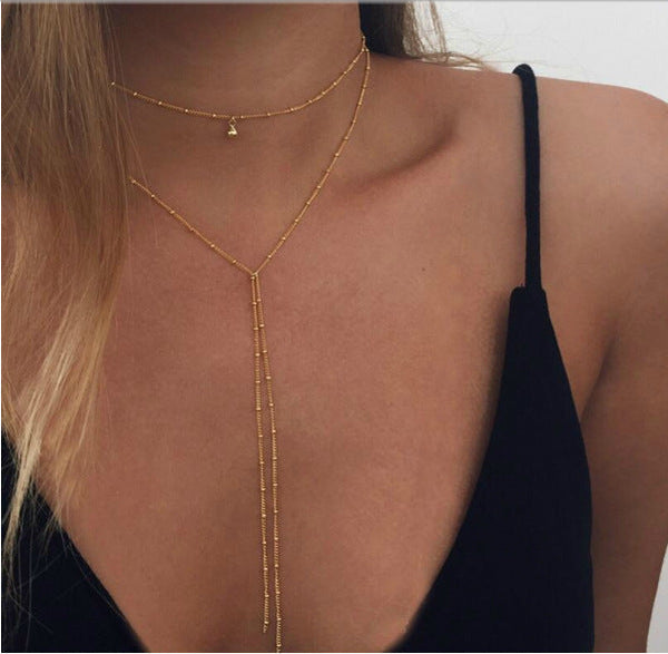 Simple clavicle necklace